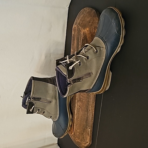 Sperry Duck Boots - Picture 3 of 6